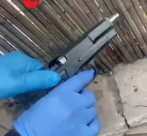  الرملة: اعتقال شابين اطلقا النار وبحوزتهما مسدسين